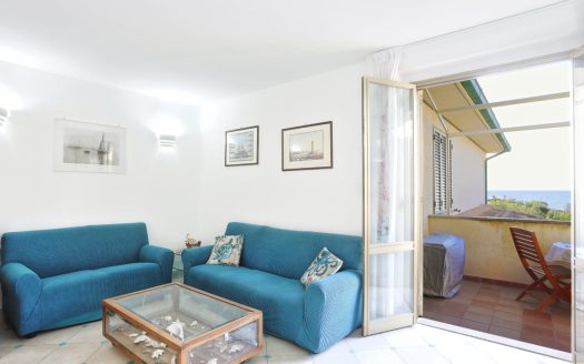 Rif. A 22 – ORATA – TRILOCALE ZONA CONCHIGLIA CON TERRAZZA VISTA MARE