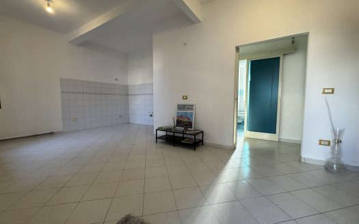 RIF. V 158 – Comodo Appartamento con Ingresso Indipendente Vicino al Mare e al Centro di San Vincenzo