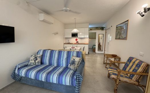 Casa Tessa – Monolocale con giardino – A pochi minuti a piedi dal centro e dal mare
