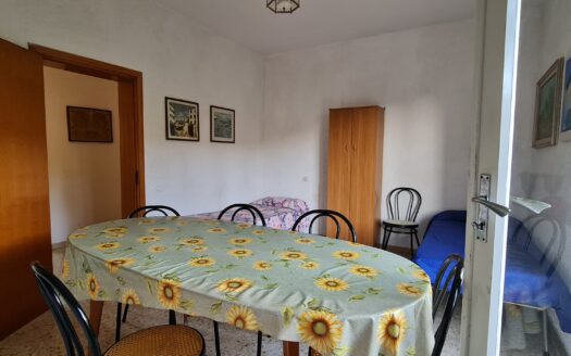 RIF. V 169- Zona Principessa – Trilocale in Via del Tirreno a due passi dalla spiaggia